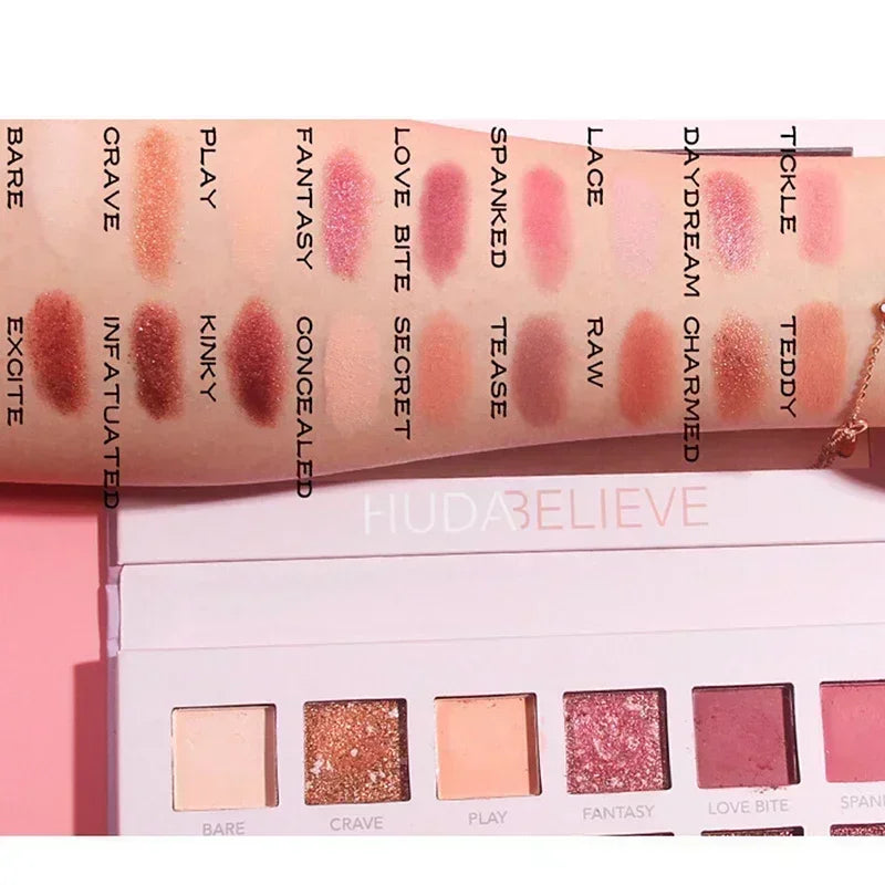 Paleta de Sombras 18 Cores